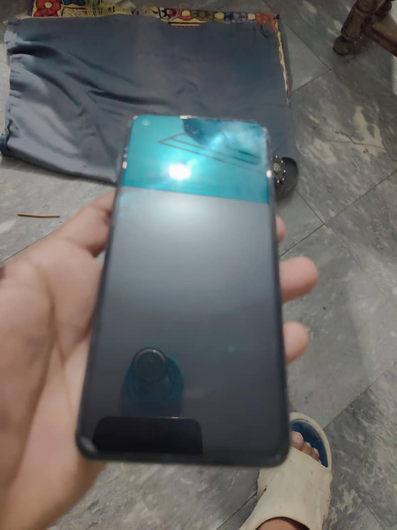 OPPO A54 1