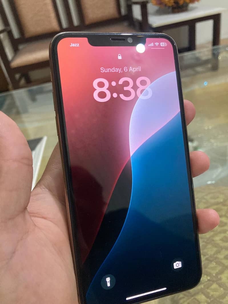 Iphone 11pro max (urgent sale) 2