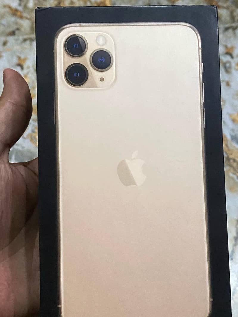 Iphone 11pro max (urgent sale) 1
