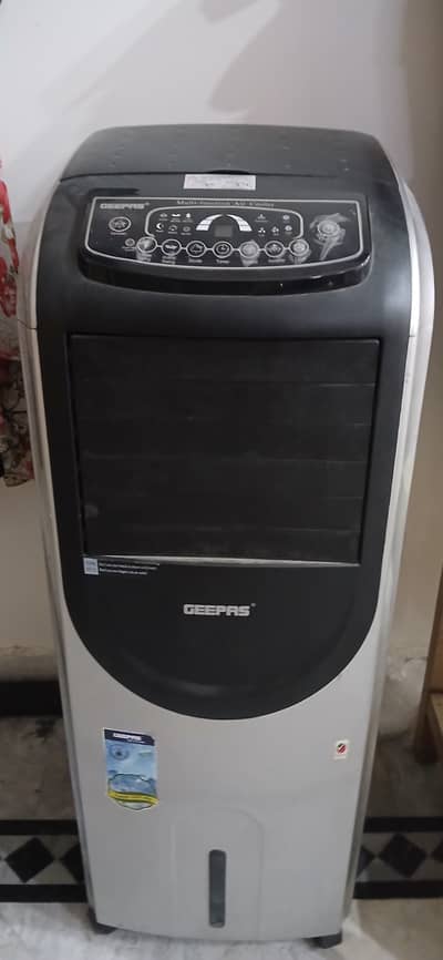 Geepas Air Cooler with Water Tank Excellent Condition No Fault