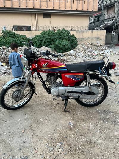 Honda CG 125 2011 model/Rawalpind Number/original Seal Pack Engine