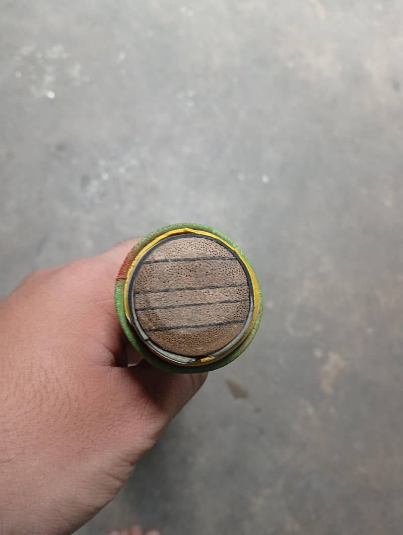 cricket bat 4