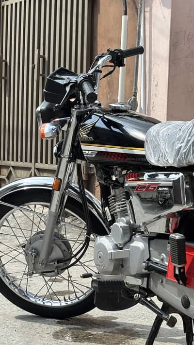 Special edition 125 25 model self start