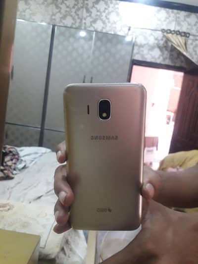 Samsung Mobile J4