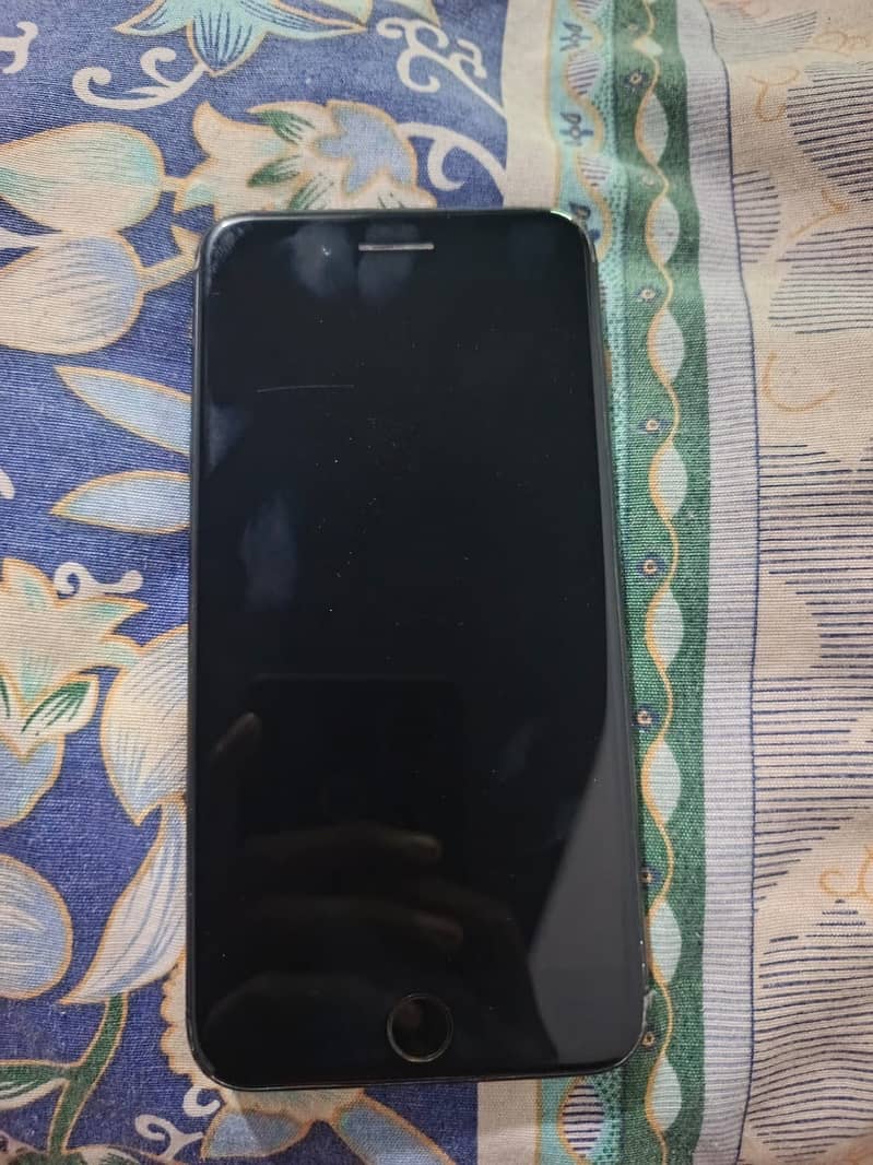 Apple iPhone 8 Plus 2