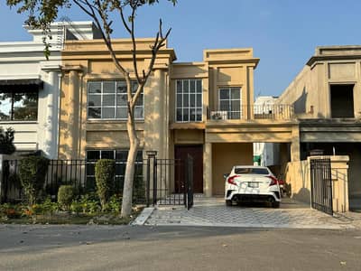 12 Marla Slightly Used House for Sale in Royal Residencia Lahore.