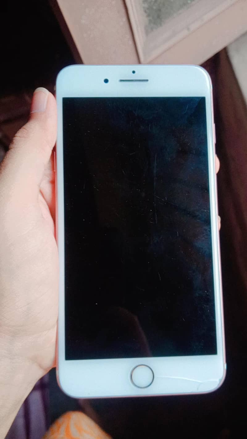 Apple iPhone 7 Plus 3
