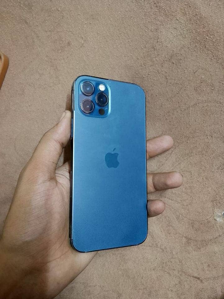 Apple iPhone 12 Pro 0