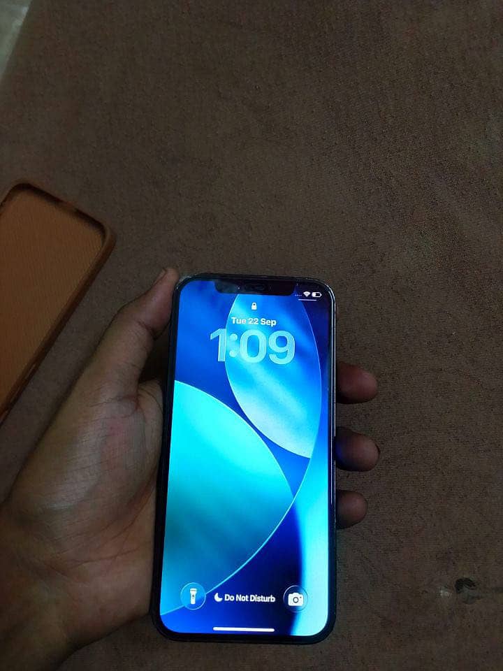 Apple iPhone 12 Pro 3