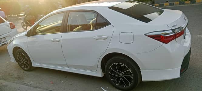 Toyota Corolla Altis 2025