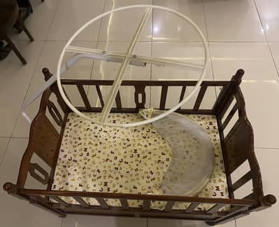 Baby cot for sale