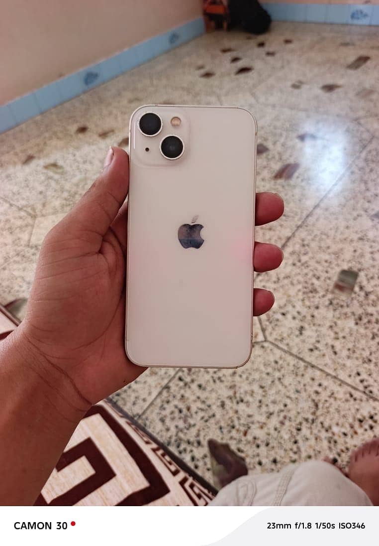 Apple iPhone 13 1