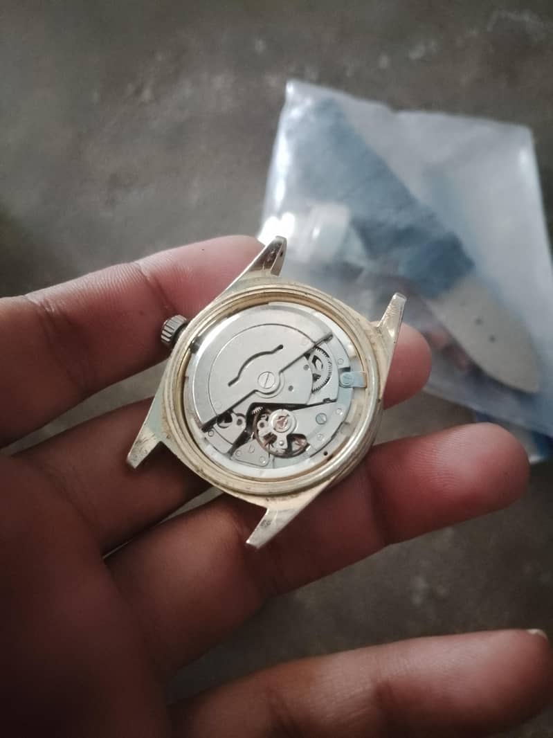 automatic Rolex watch 4
