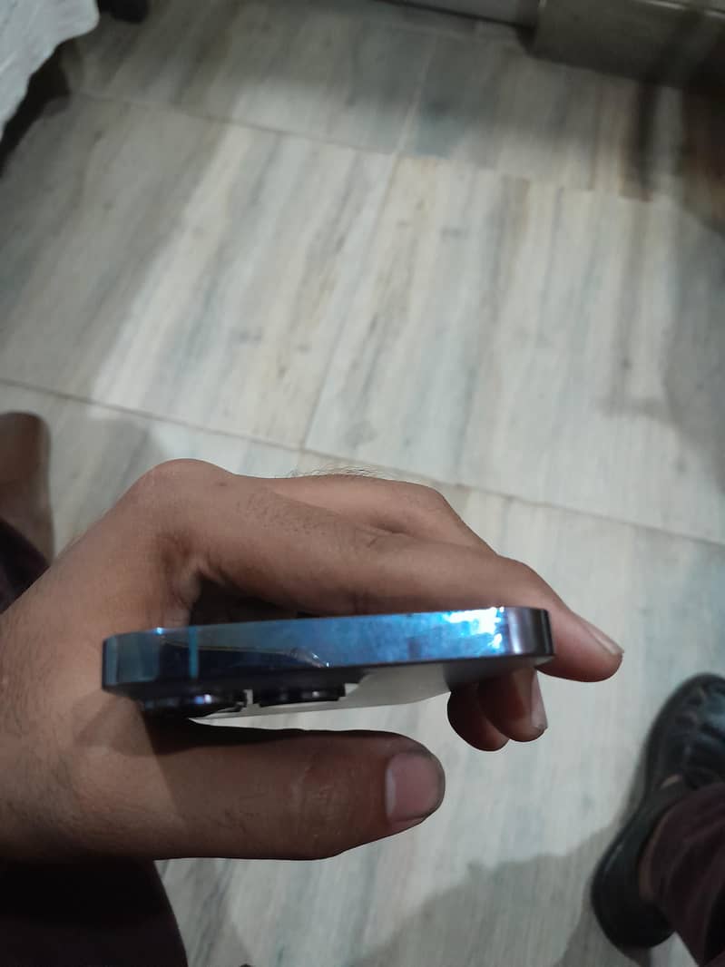 IPhone 13 Pro 2