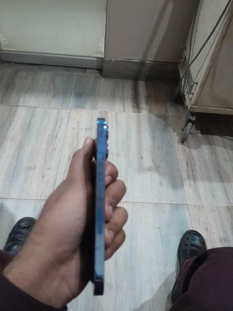 IPhone 13 Pro 5