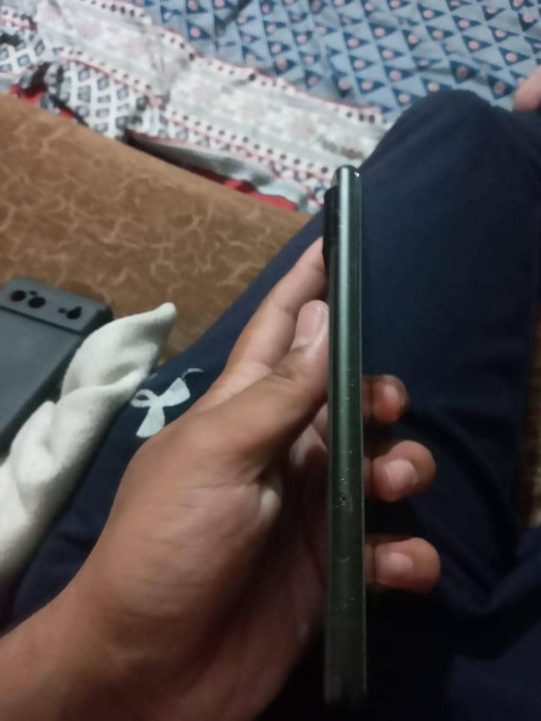 Google Pixel 6 5