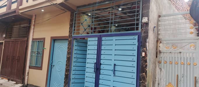 Prime Location In Girja Road 2 Marla House For sale