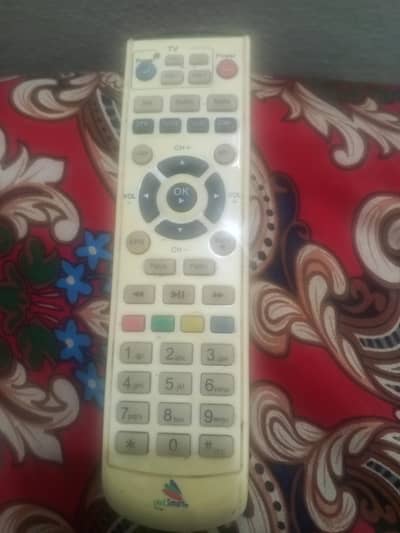 Use Tv remote control 3 Samsung, 1 Ptcl Smart tv, 1 Nobel tv