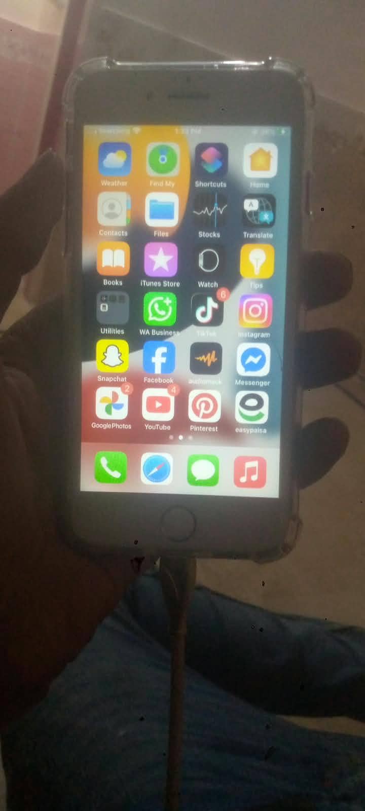 Apple iPhone 7 2