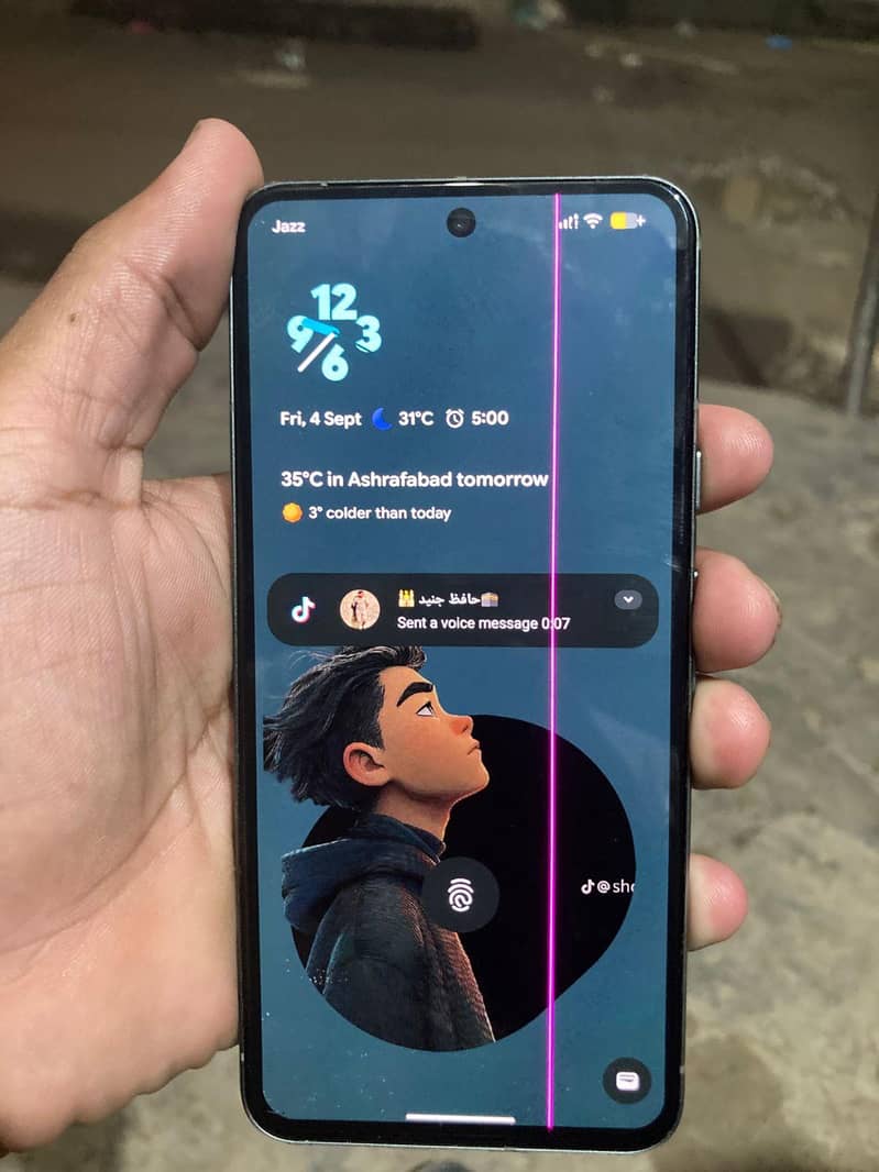 Google Pixel 8 4