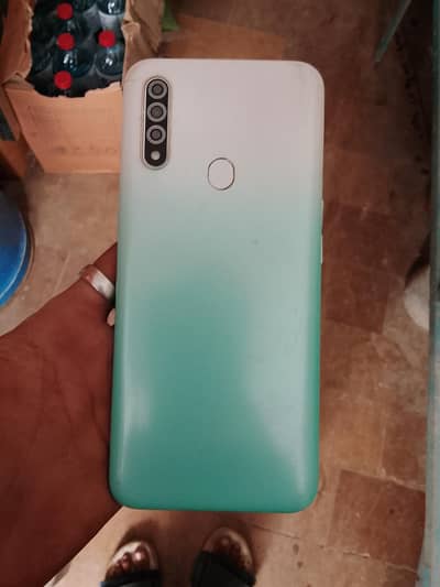 OPPO A31 exchange posible