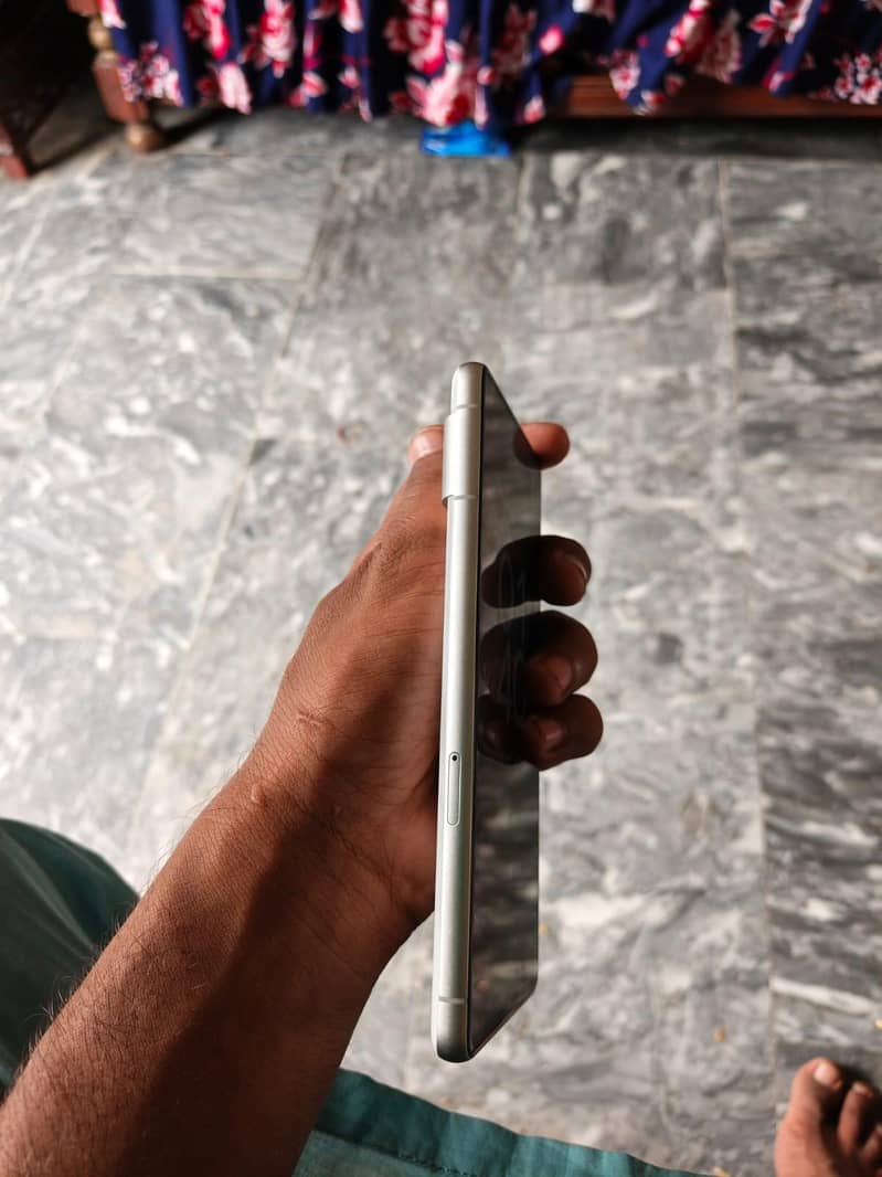 Google Pixel 7 2