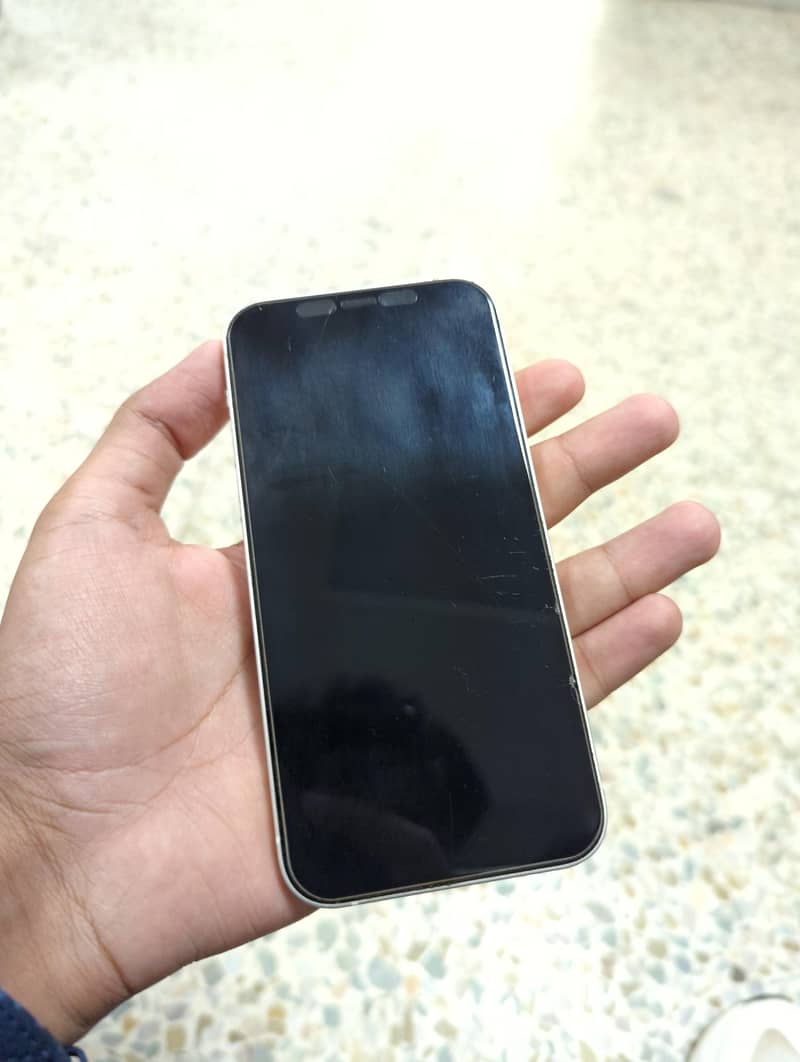 Apple iPhone 12 1