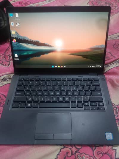 dell core i7/8th gen lattitude 5300