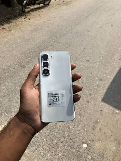 Infinix hot 60 pro plus 8gb/256gb