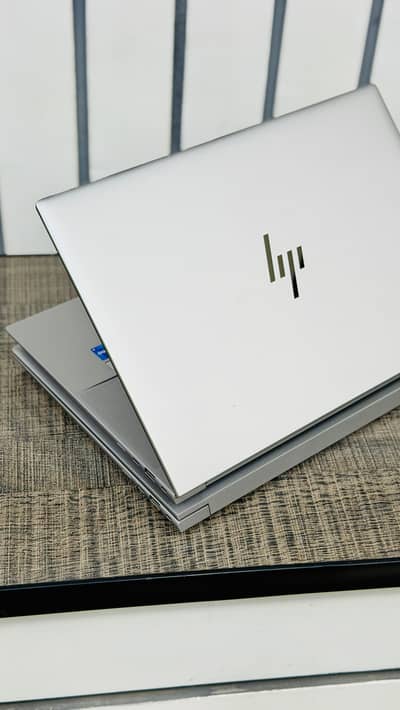 Hp Zbook Studio 16 G10 Laptop |I7 13H Gen | 16GB D5 | RTX 3000 ADA 08
