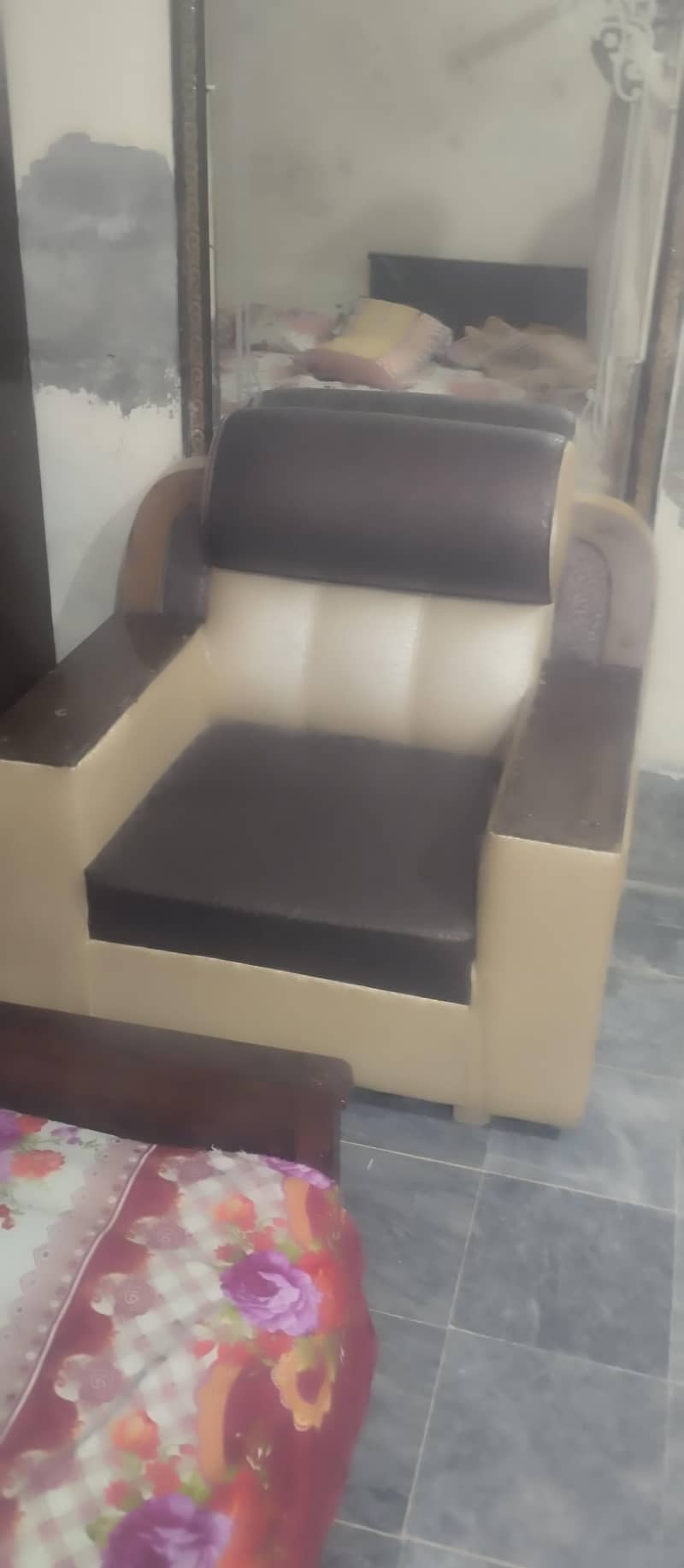 sofa set 0