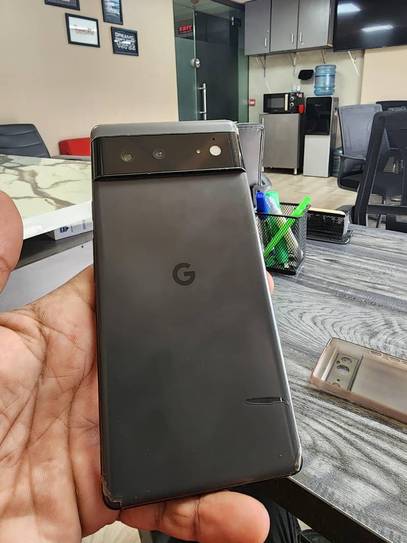 Google Pixel 6 3