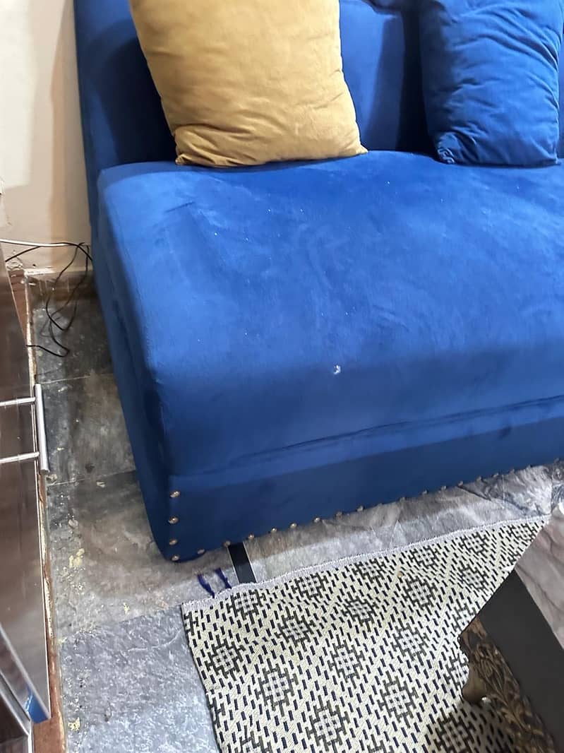 L shape sofa 2