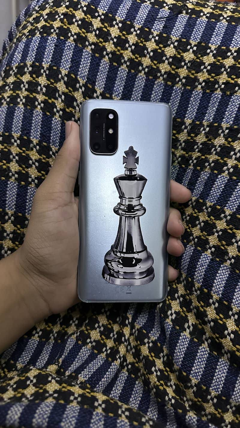 One Plus 8T 6