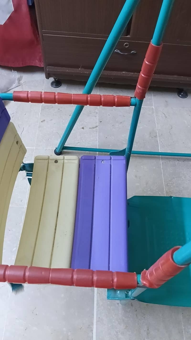 Two seater swing 4
