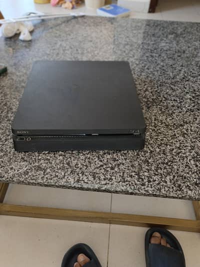 playstation 4 sealed with 6 cds