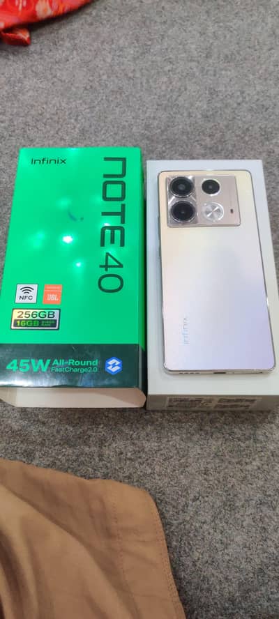 Infinix Note 40
