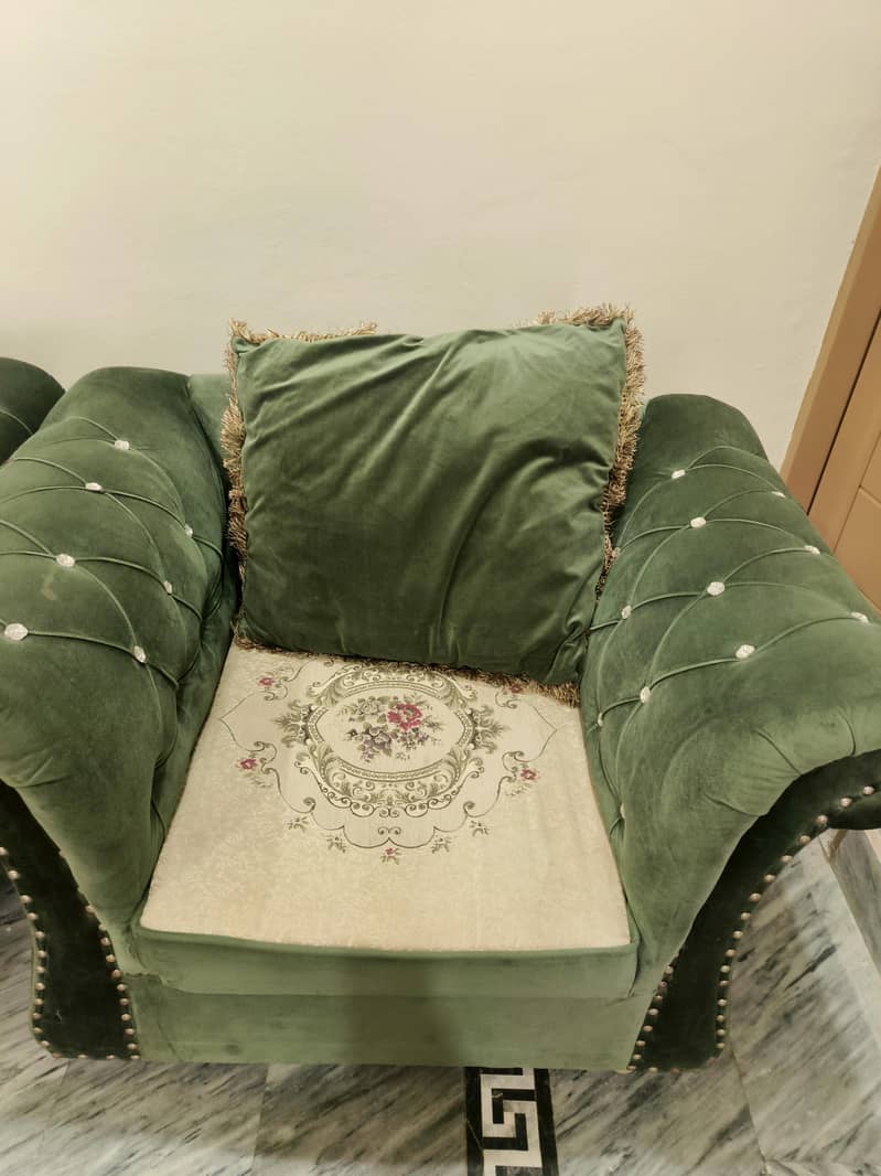 sofa best condition 10/10 0