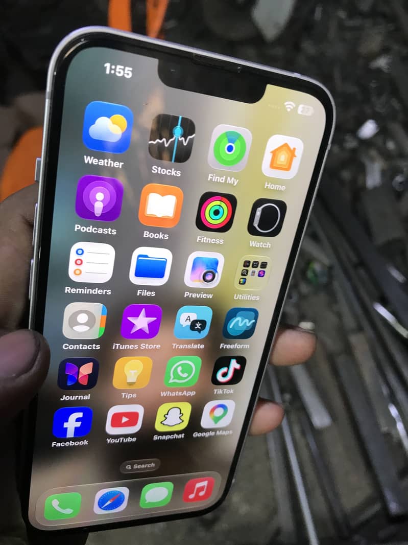 Apple iPhone 14 0