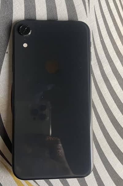Apple iPhone XR urgent sale