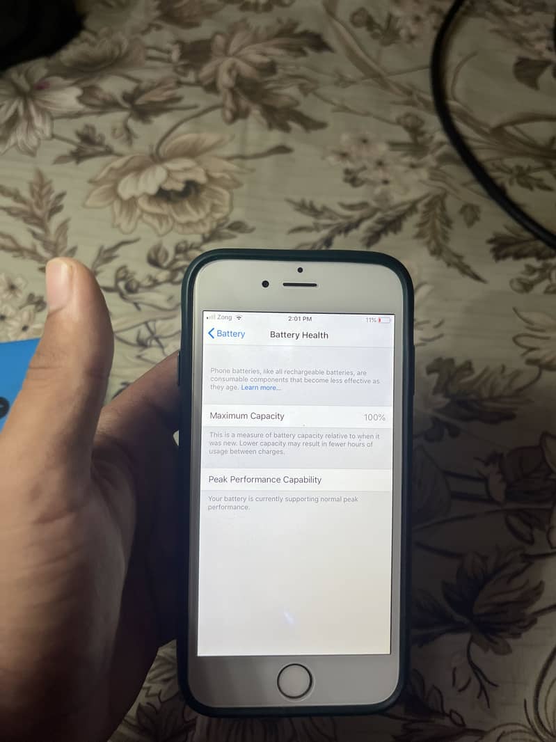 Apple iPhone 6S 1