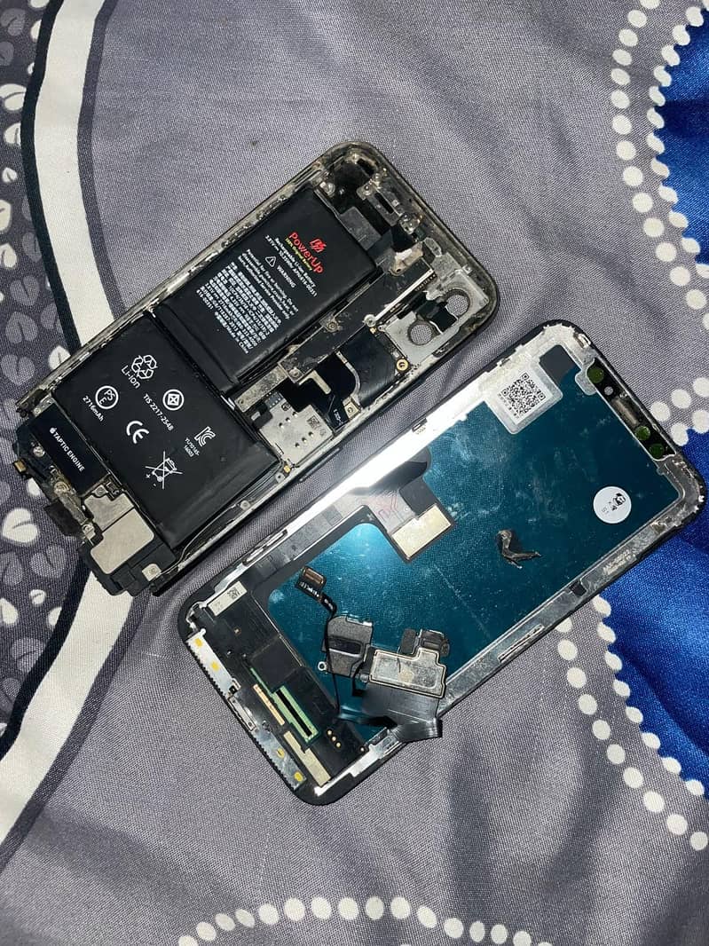 Apple iPhone X 1