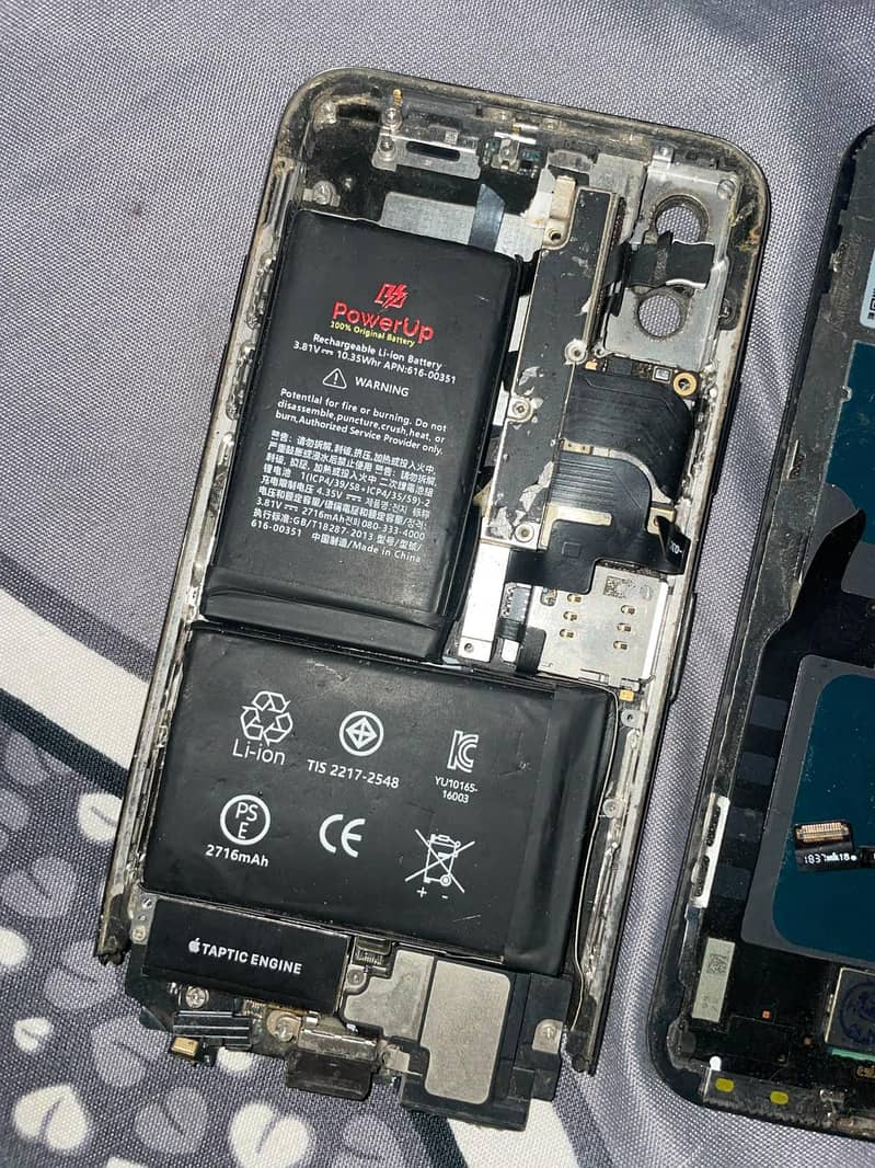 Apple iPhone X 2
