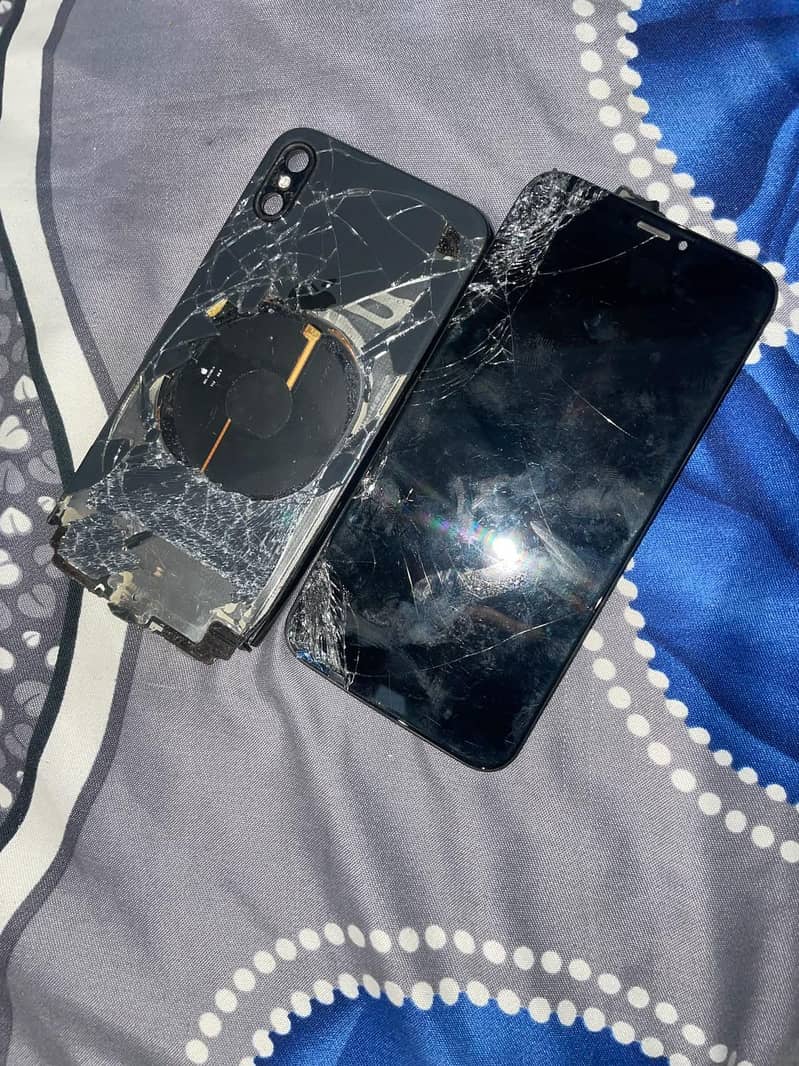 Apple iPhone X 3