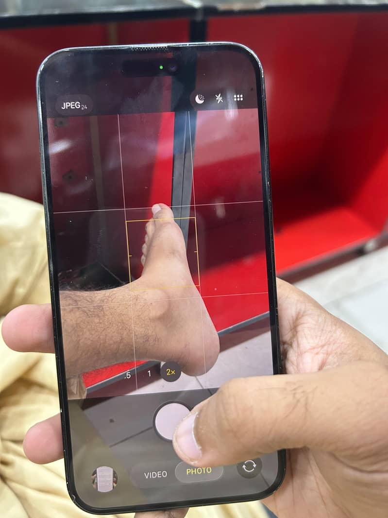 Apple iPhone 15 plus 6