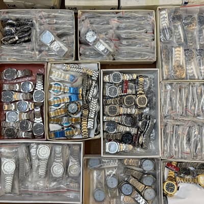 Wholesale Watches stock available for Online Sellers in Bulk Quantity