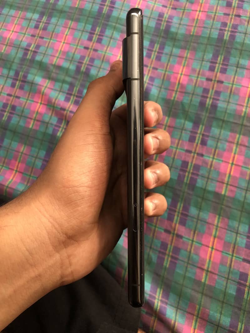 Google Pixel 7 Pro 6