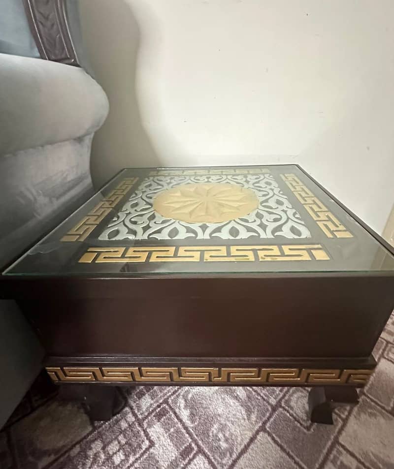 Sofa Set with Table – Good Condition 1