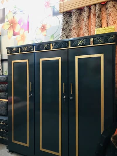 6 Piece Bedroom Furniture Set For Sale
