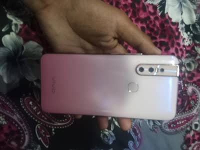 Vivo V15